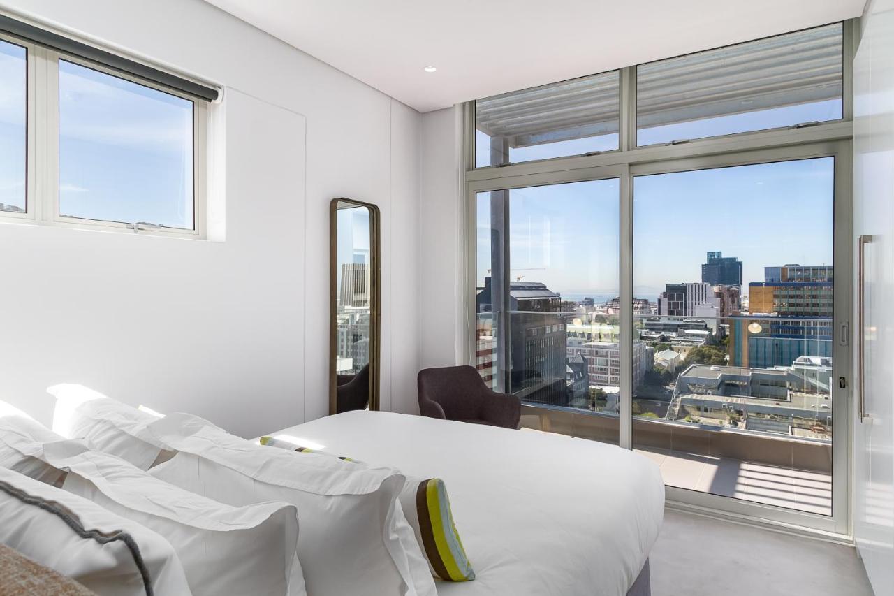 Backup-powered Luxury View Retreat * Cape Town